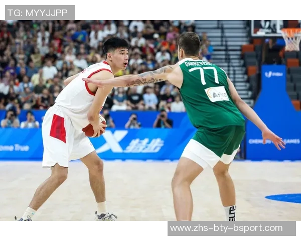 中国男篮蓝队对阵立陶宛精彩比赛录像回顾与分析